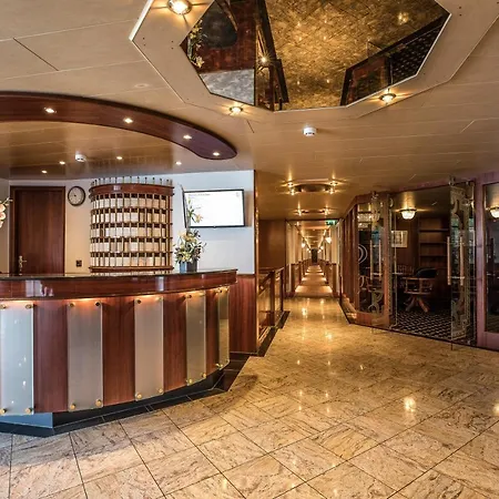 Viva Riverside Oestrich-winkel Otel
